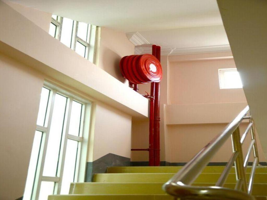 Real Link Hotel Янгон Екстериор снимка